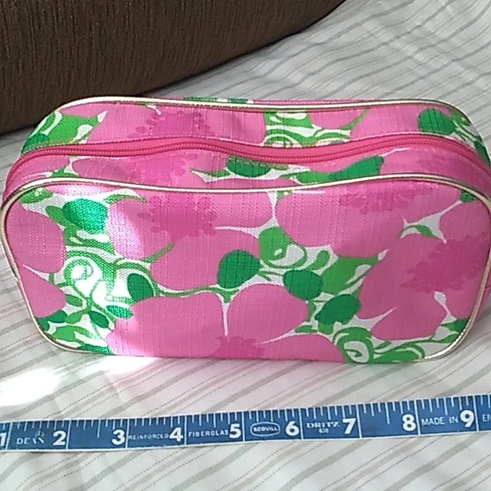 Lilly Pulitzer Estee Lauder makeup case
